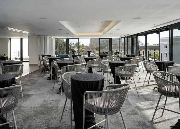 Protea Hotel By Marriott Cape Town Waterfront Breakwater Lodge